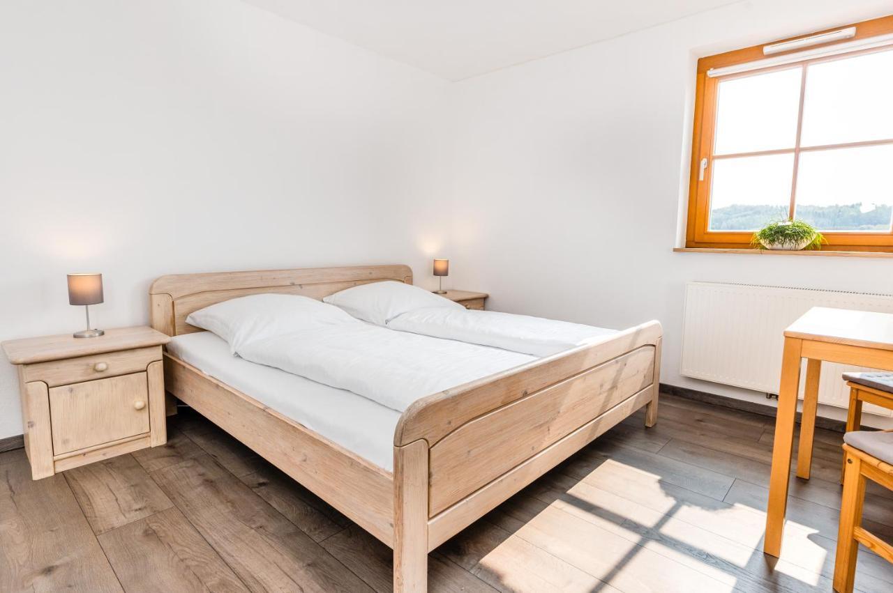 Der Bradler Bed and Breakfast Ebhausen Exterior foto
